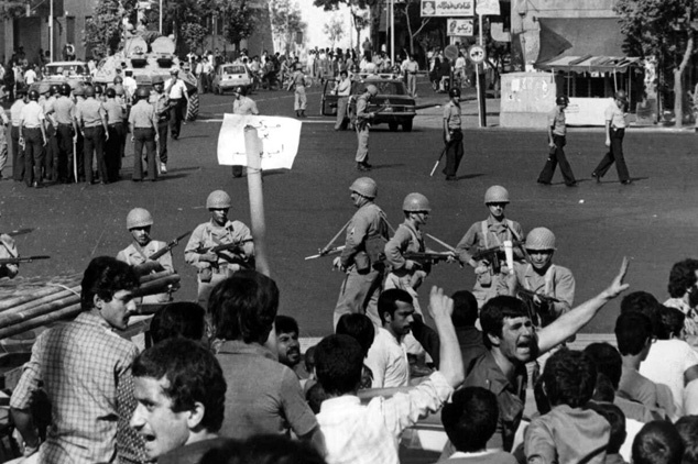 معمای جوجو و کمک یک میلیون تومانی ناصر به انقلابیون ایران 